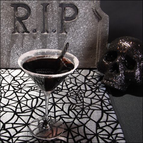 Deliciously evil vodka cocktail for halloween. 